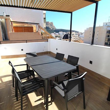 Atico Loft De Lujo Con Terraza Espectacular Y Vista A Los 2 Castillos Apartment อาลิกันเต ภายนอก รูปภาพ